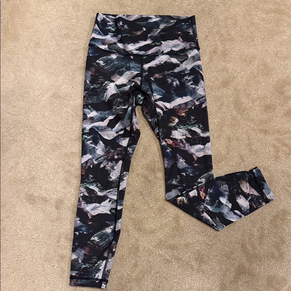 lululemon athletica Multicolor Patterned Leggings 25”